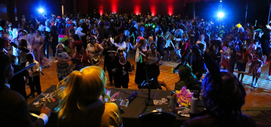 San Japan Masquerade Dance